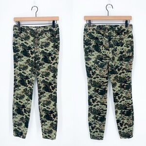Pilcro High Rise Skinny Camo Corduroy Pants Button Fly Green Size 27